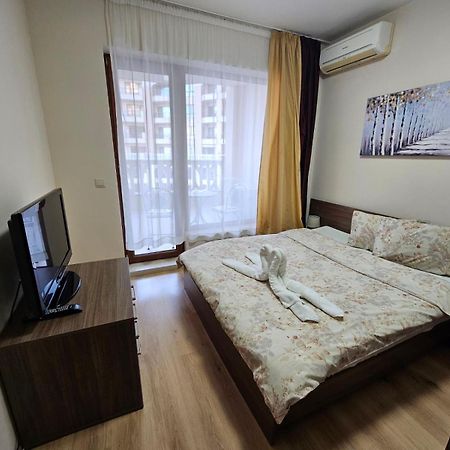 Elegantz Apartments 2 Varna Esterno foto