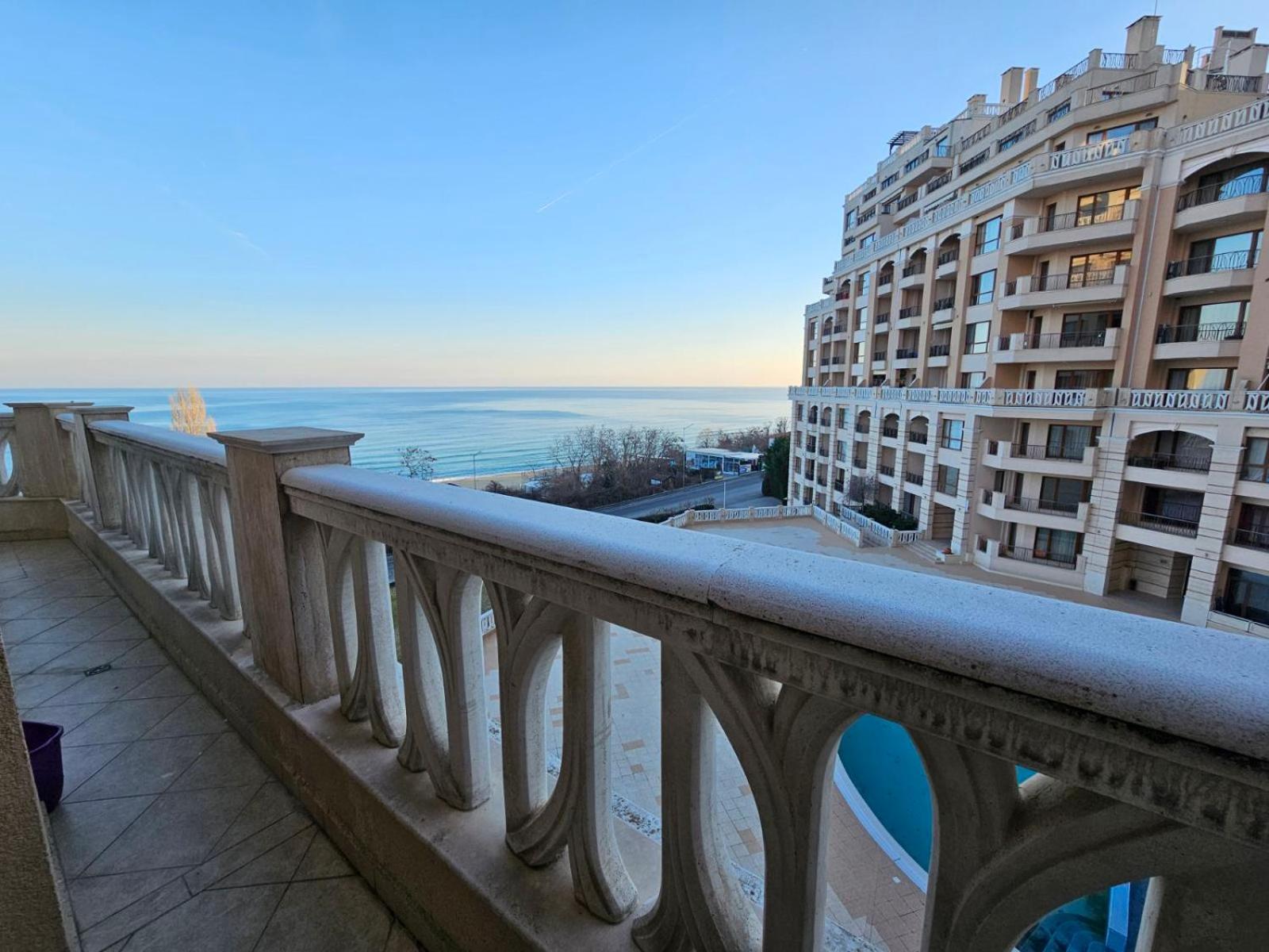Elegantz Apartments 2 Varna Esterno foto